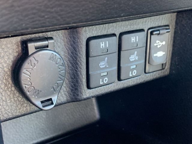 Used 2014 Toyota Corolla S Premium image 26