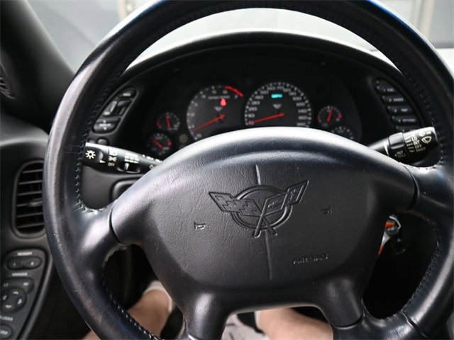 Used 2004 Chevrolet Corvette Convertible w/ Preferred Equipment Group image 8