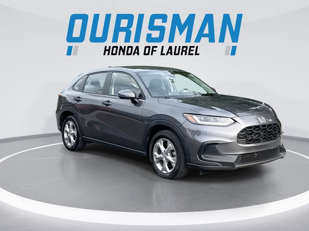 Used 2023 Honda HR-V LX image 2