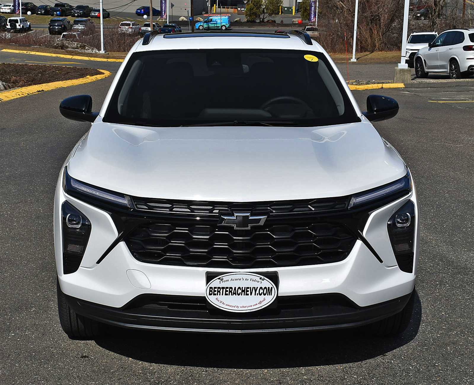 New 2026 Chevrolet Trax LT w/ Sunroof Package image 5