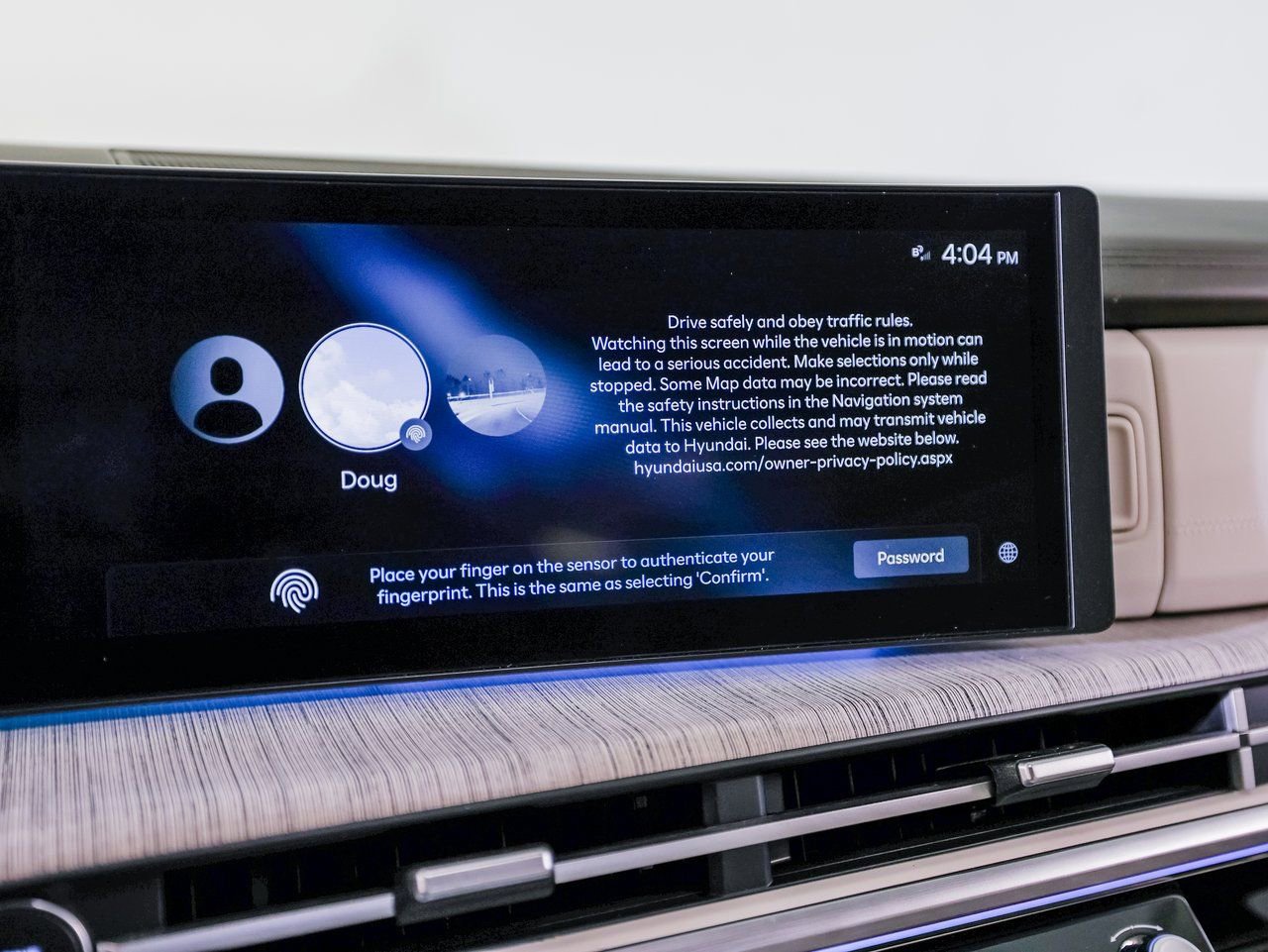 Used 2025 Hyundai Santa Fe Calligraphy image 18