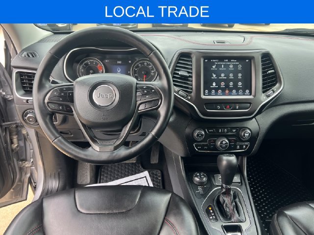 Used 2021 Jeep Cherokee Trailhawk AWD/4WD image 19