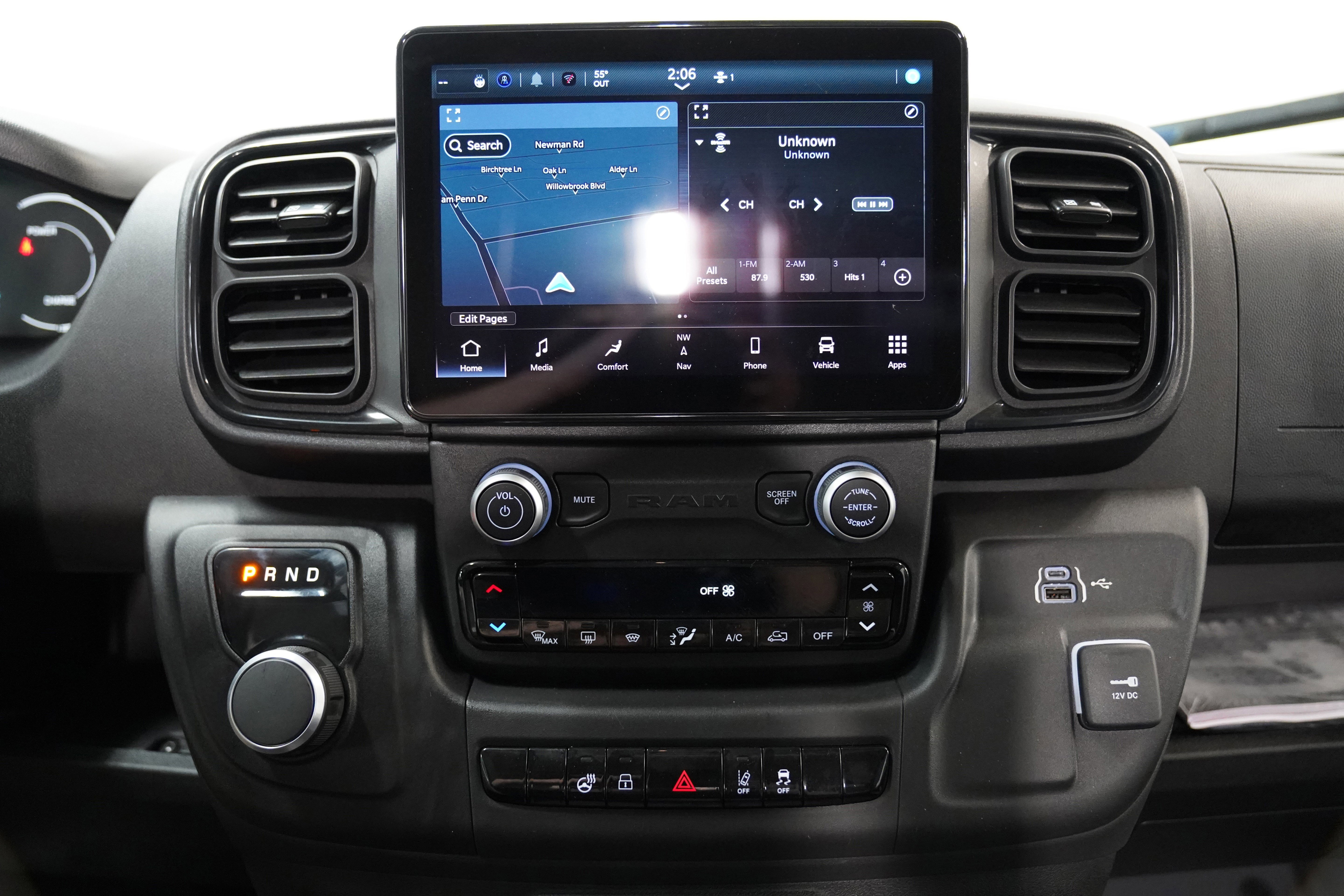 Used 2024 RAM ProMaster 3500 w/ Delivery Van Package image 23