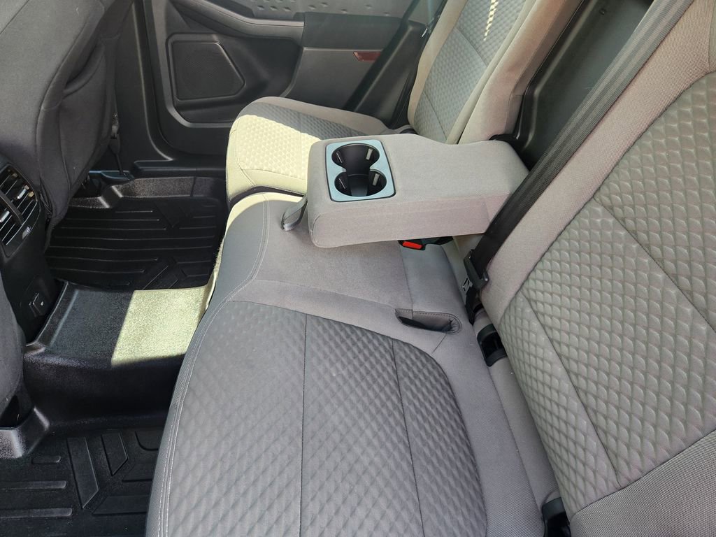 Used 2020 Ford Escape SE Sport image 12