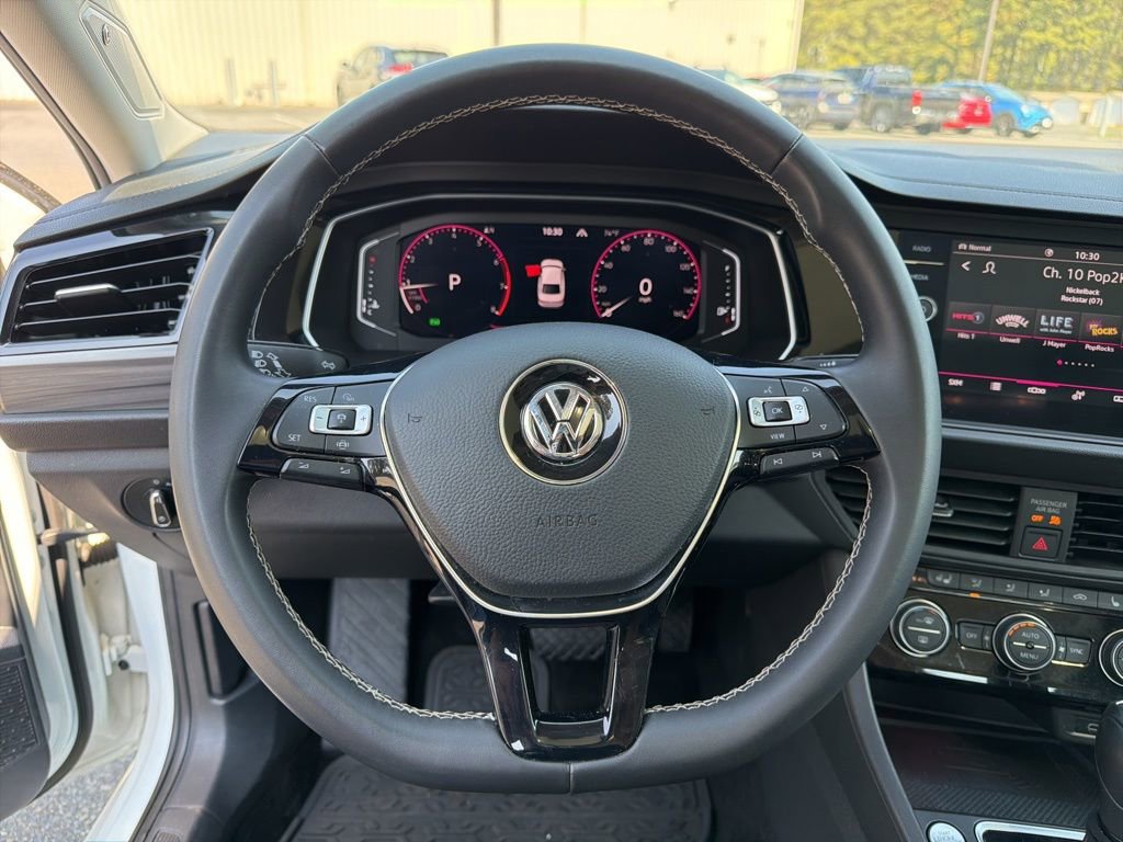 Used 2021 Volkswagen Jetta SEL FWD image 15