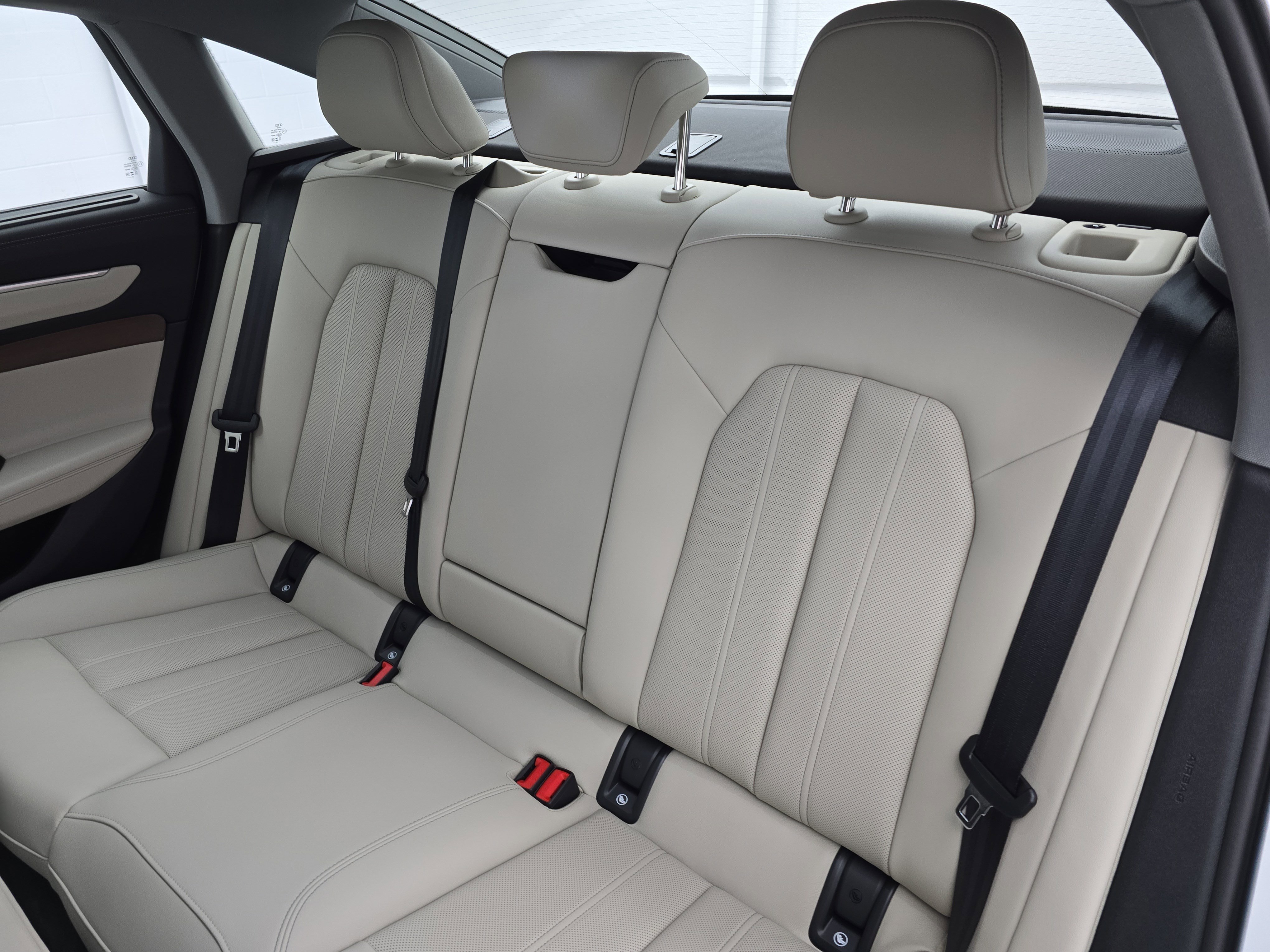 New 2026 Audi A6 Premium Plus image 14