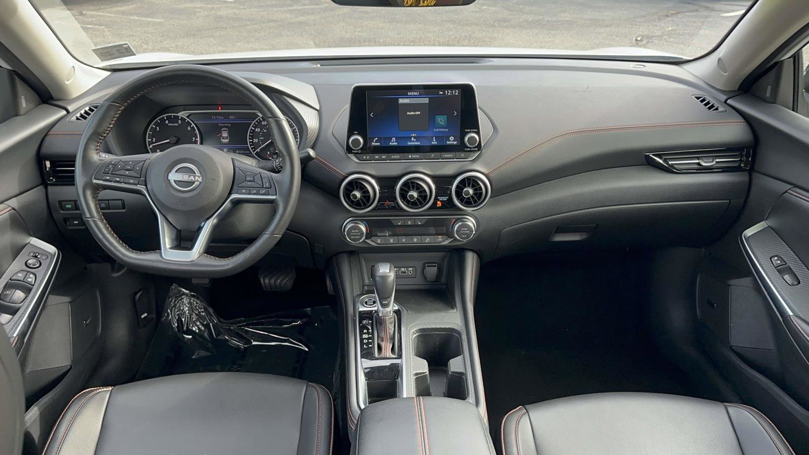 Used 2024 Nissan Sentra SR w/ SR Premium Package image 11