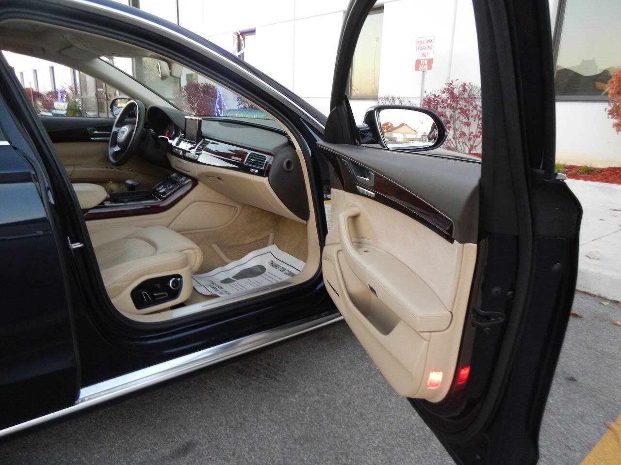 Used 2013 Audi A8 L 3.0T AWD/4WD image 33