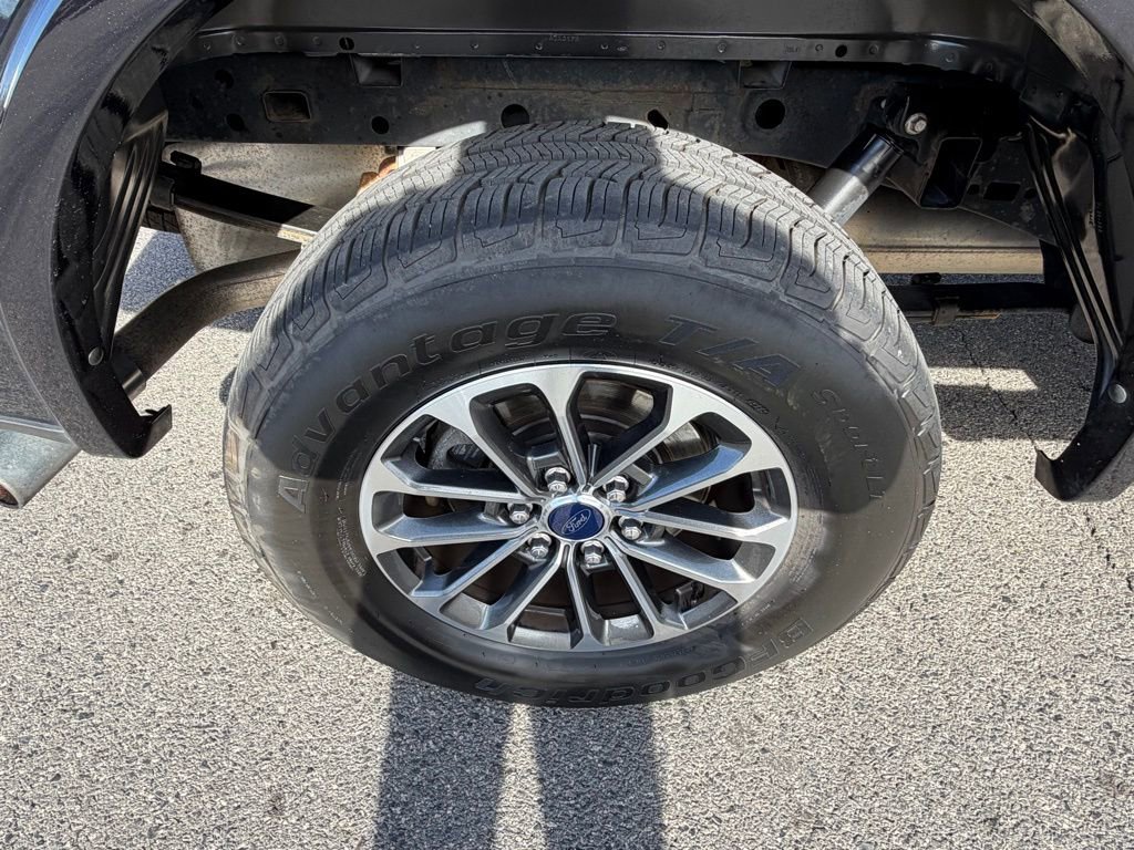 Used 2020 Ford F150 XLT w/ Equipment Group 302A Luxury image 15