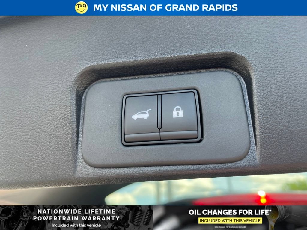 New 2026 Nissan Rogue SV w/ Rock Creek Premium Package AWD/4WD image 25
