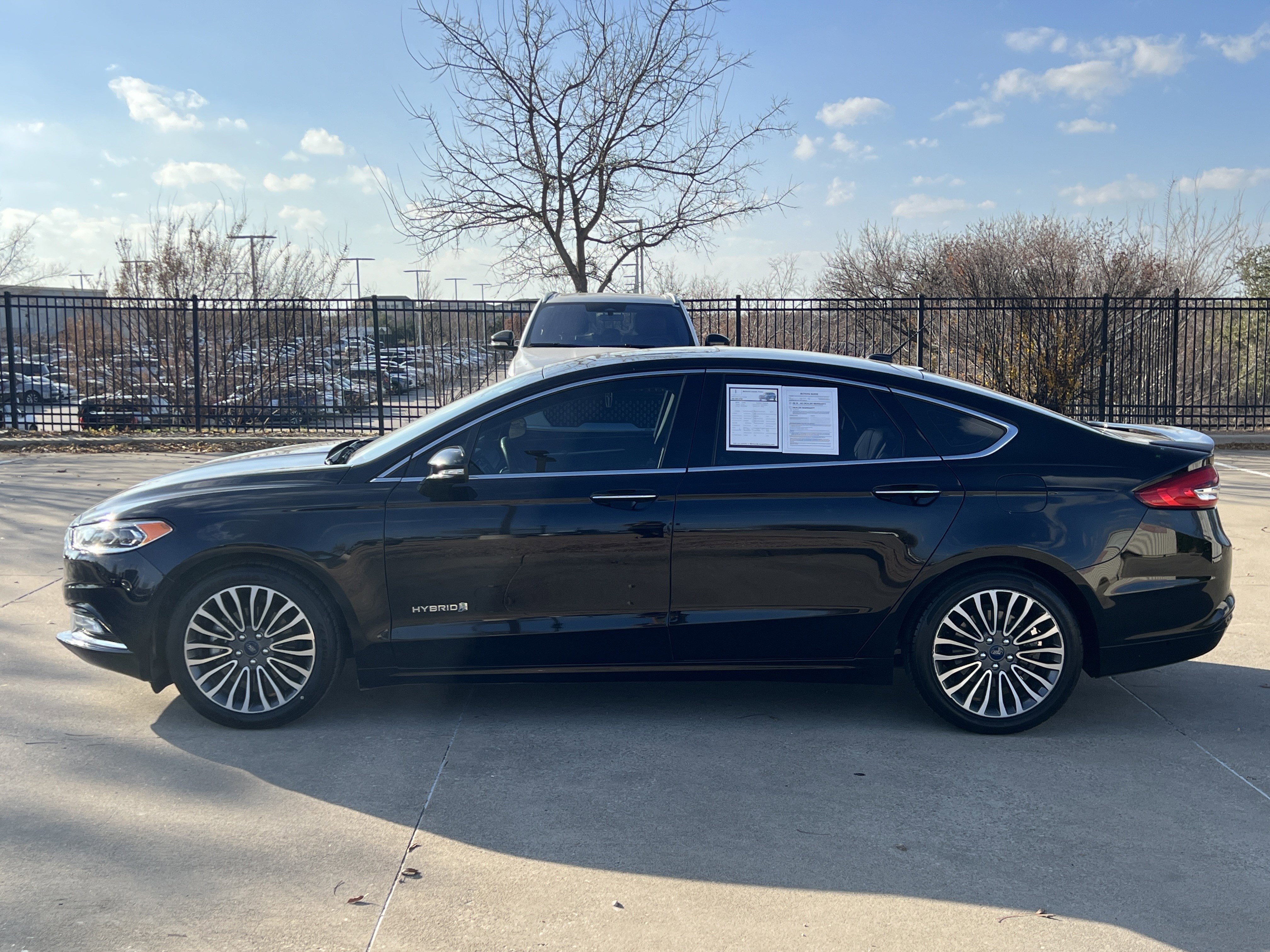 Used 2018 Ford Fusion Titanium image 4