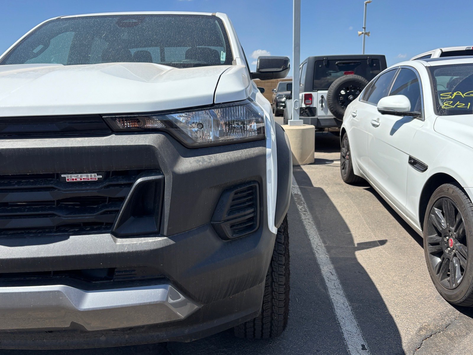 Used 2025 Chevrolet Colorado Trail Boss AWD/4WD image 8