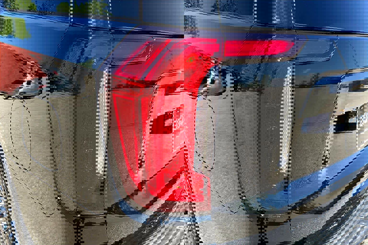 Used 2024 GMC Yukon XL Denali Ultimate image 28