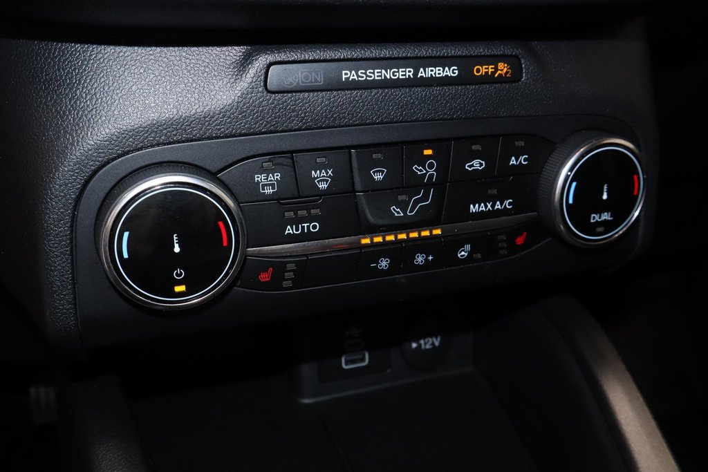 Certified 2025 Ford Escape ST-Line w/ Cold Weather Package image 32