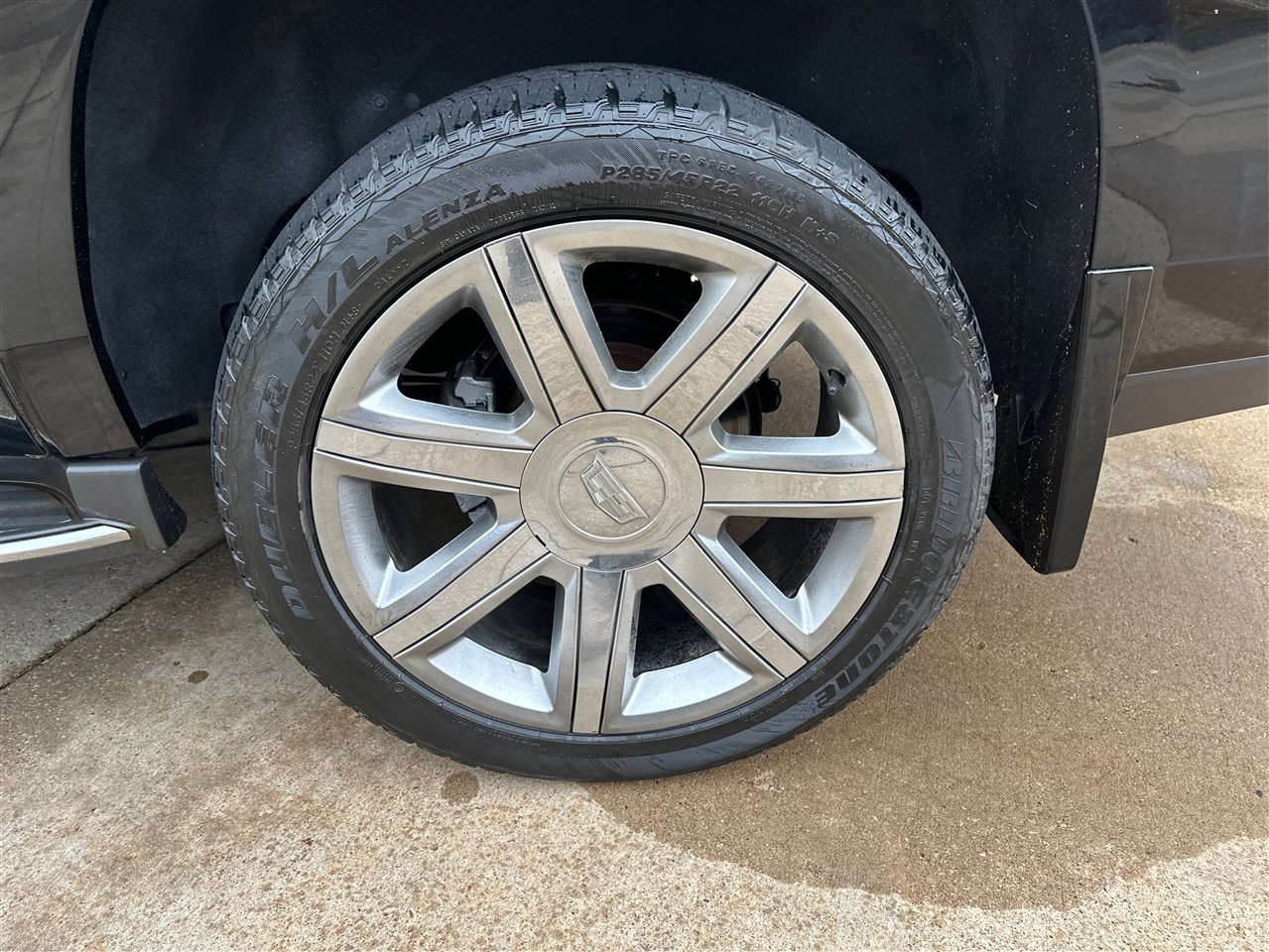 Used 2016 Cadillac Escalade ESV Luxury image 29