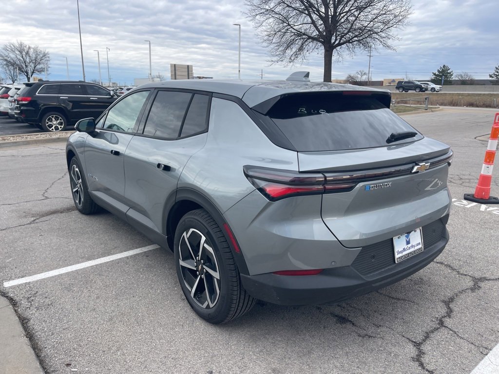 New 2026 Chevrolet Equinox EV LT w/ Comfort Package image 6