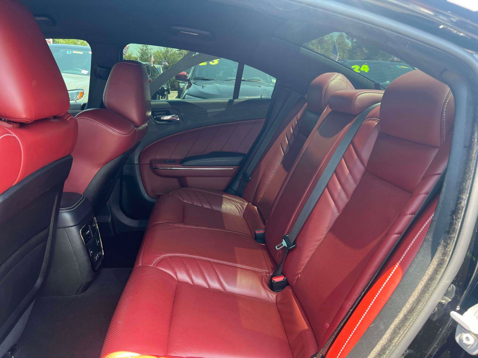 Used 2022 Dodge Charger SRT Hellcat w/ Navigation & Travel Group RWD image 24