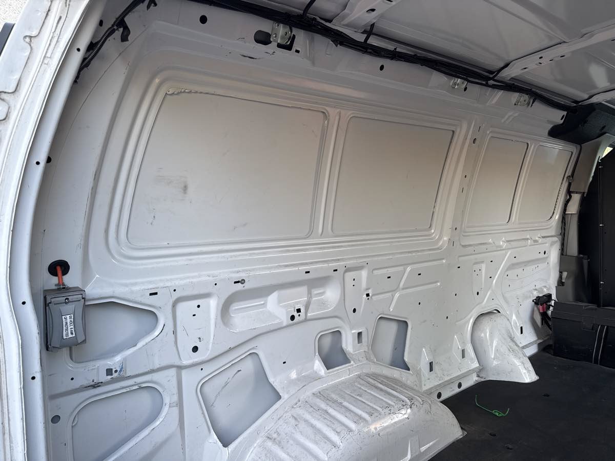 Used 2013 Ford E-150 and Econoline 150 w/ PWR Group RWD image 11