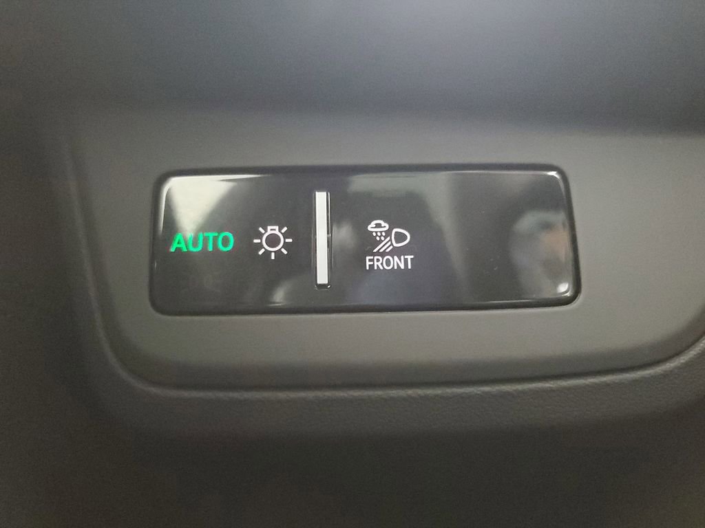 Used 2024 Audi e-tron GT Premium Plus image 35