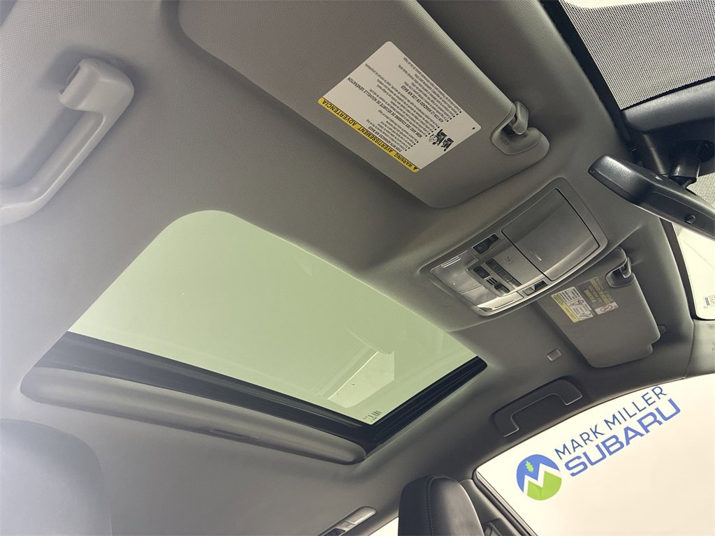 Used 2019 Toyota Highlander XLE image 32