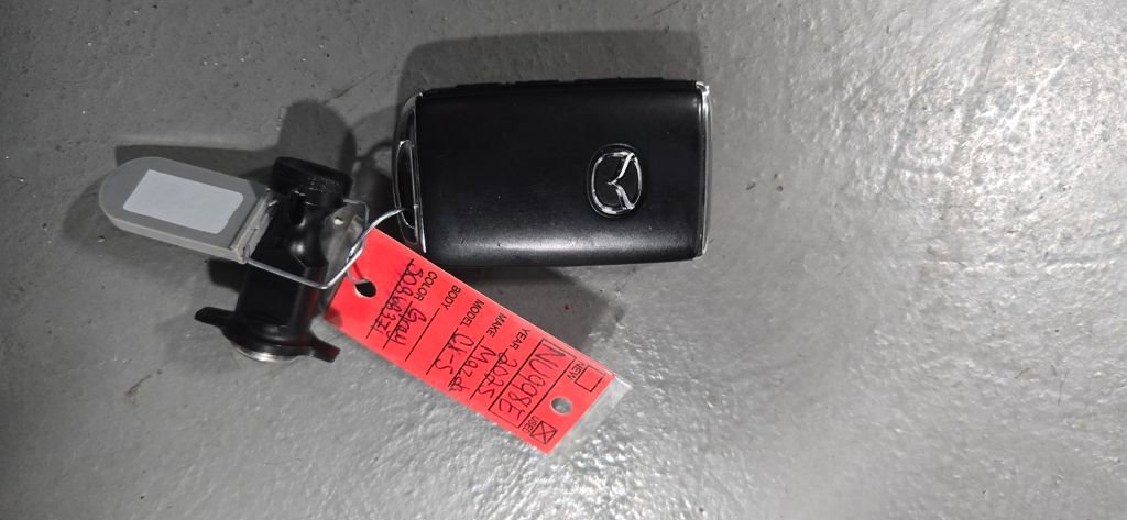 Used 2025 MAZDA CX-5 Carbon Edition image 42