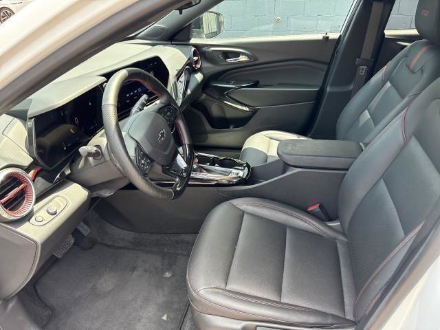 Used 2024 Chevrolet Trax RS FWD image 10