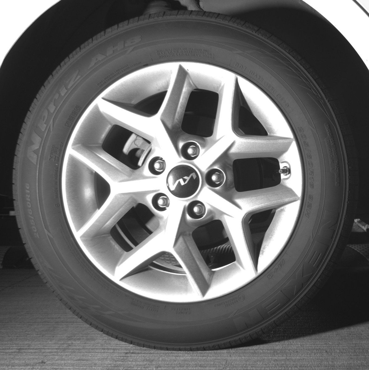 Used 2025 Kia Soul LX w/ LX Technology Package FWD image 22