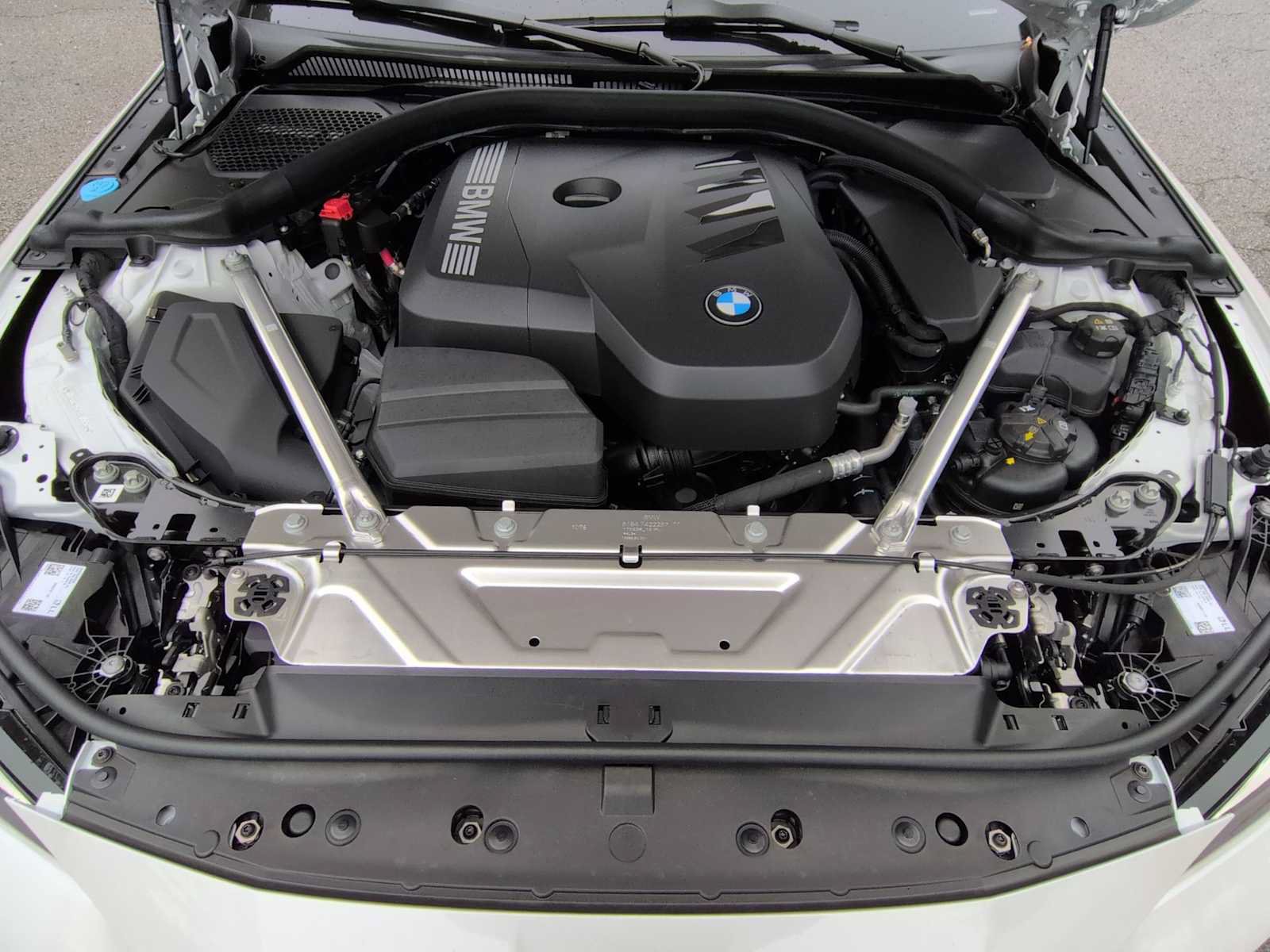 New 2026 BMW 430i xDrive w/ M Sport Package AWD/4WD image 15