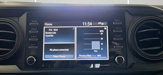 Used 2021 Toyota Tacoma SR AWD/4WD image 18