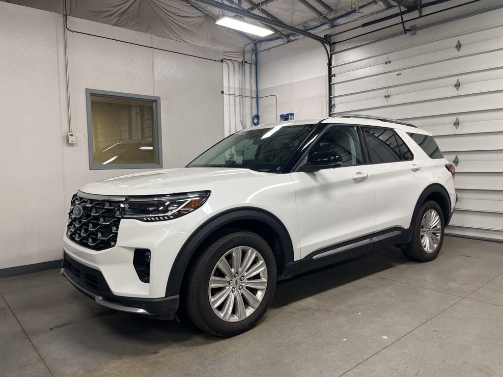 Used 2025 Ford Explorer Platinum w/ LUX Leather Package image 1