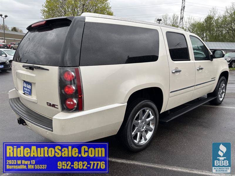 Used 2013 GMC Yukon XL Denali AWD/4WD image 5