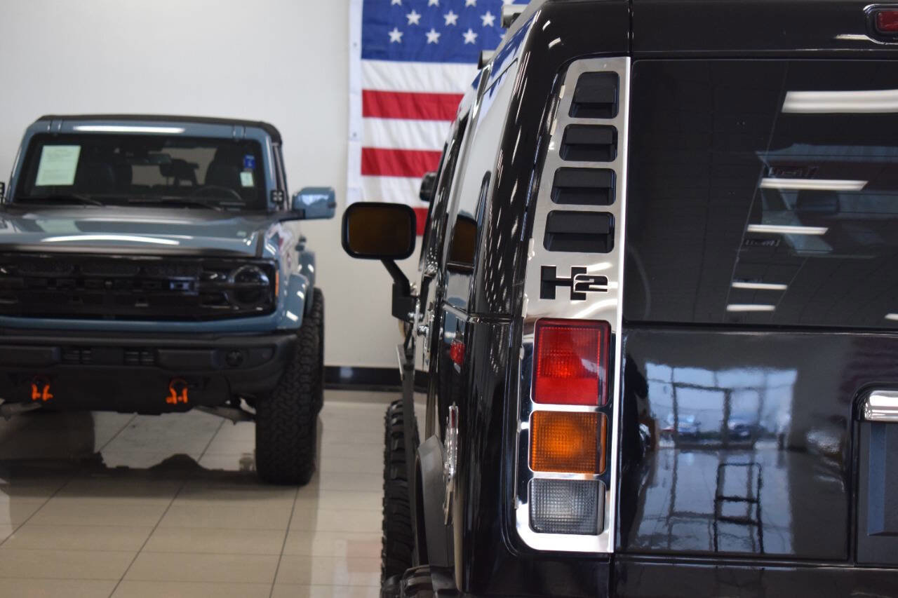 Used 2003 HUMMER H2 w/ Preferred Equipment Group image 31