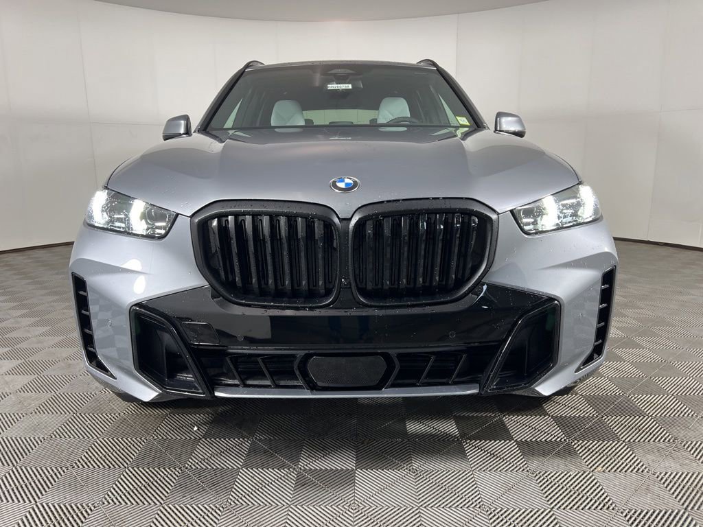 New 2026 BMW X5 xDrive40i w/ M Sport Package image 5