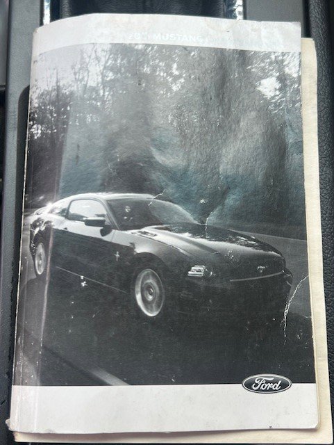 Used 2013 Ford Mustang 2dr Cpe V6 image 11