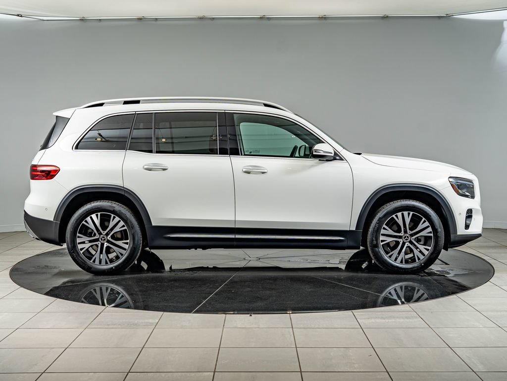 Certified 2026 Mercedes-Benz GLB 250 4MATIC image 4