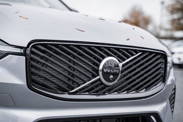 New 2026 Volvo XC60 B5 Ultra w/ Protection Package Premier image 11