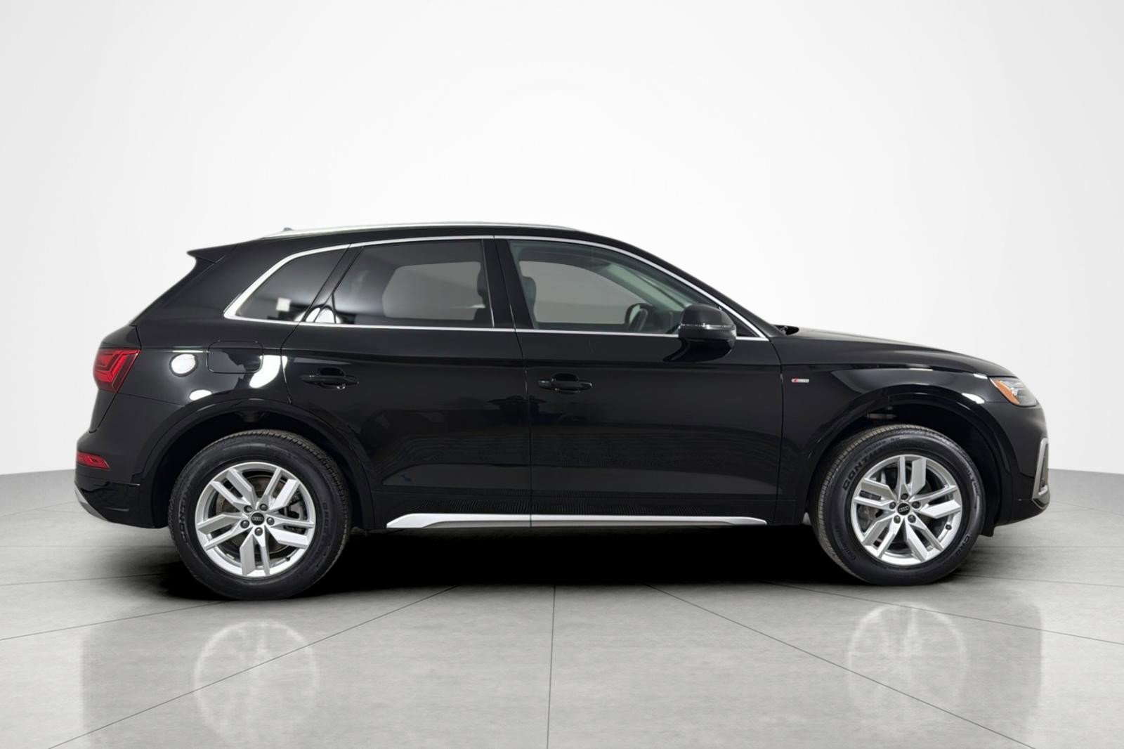 Used 2023 Audi Q5 2.0T Premium w/ Convenience Package AWD/4WD image 6