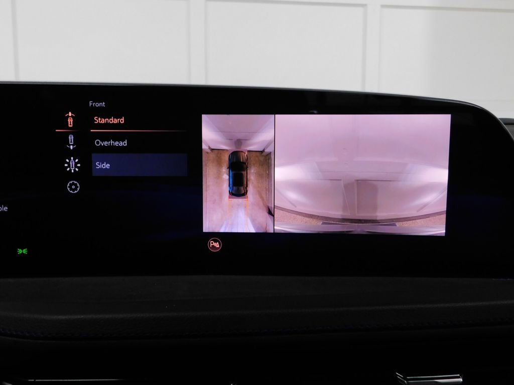 Used 2024 Cadillac XT4 Sport image 54