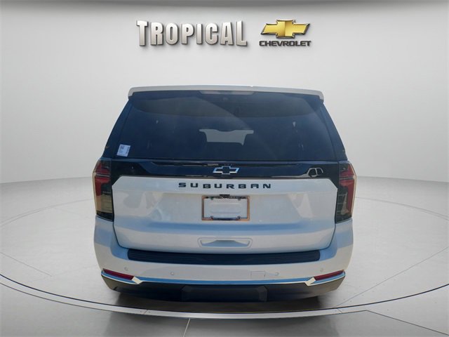 New 2026 Chevrolet Suburban LS image 4