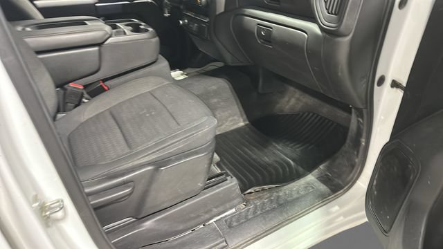 Used 2022 Chevrolet Silverado 1500 Custom w/ LPO, Dark Essentials Package AWD/4WD image 27