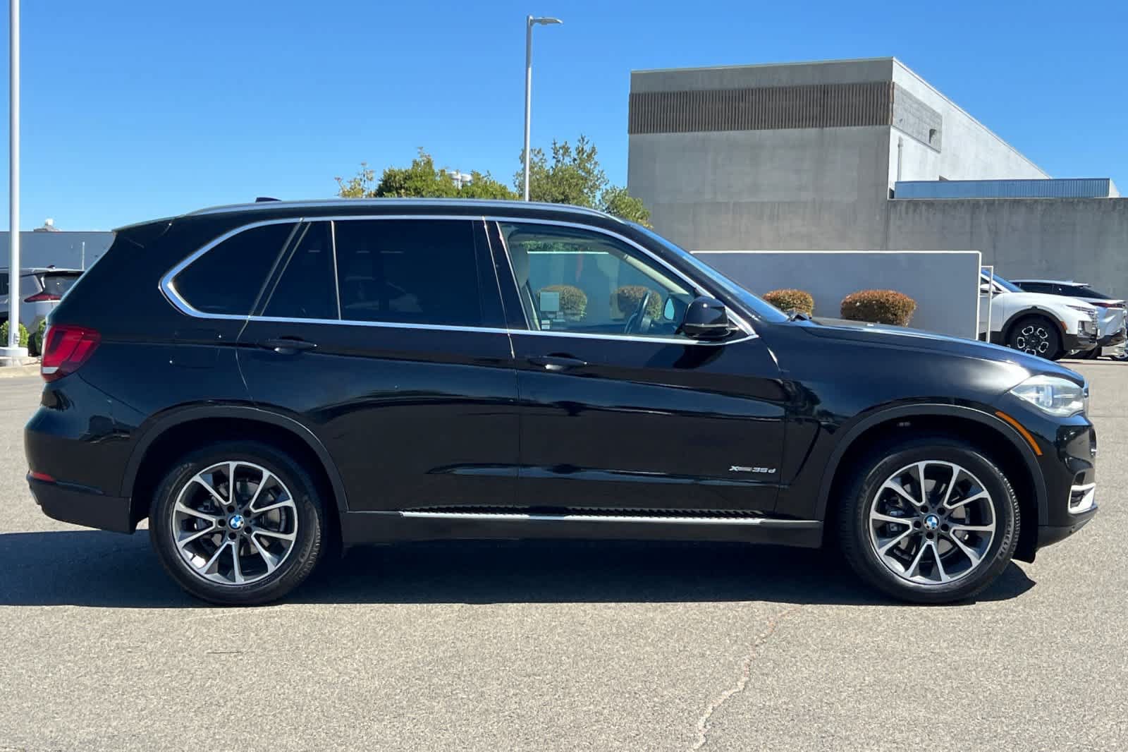 Used 2015 BMW X5 xDrive35d AWD/4WD image 6
