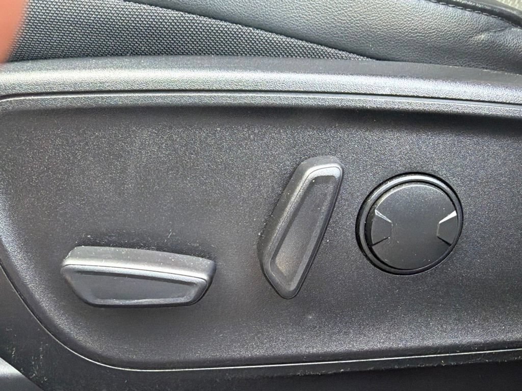 Used 2023 Ford Escape ST-Line w/ Tech Pack #1 FWD image 20