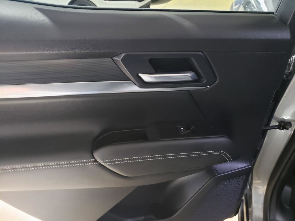 Used 2026 GMC Terrain Elevation image 13