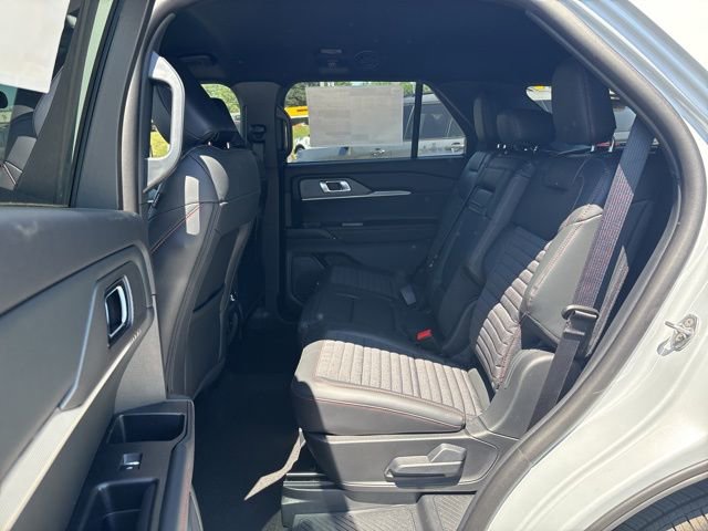 New 2026 Ford Explorer ST-Line RWD image 29