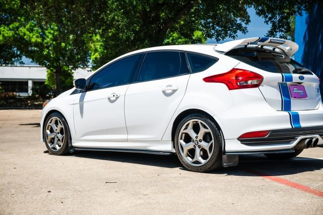 Used 2016 Ford Focus ST image 46