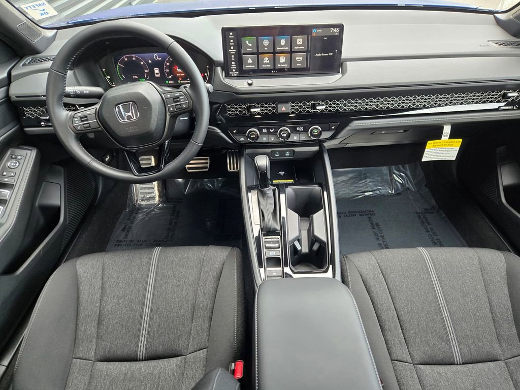 Used 2025 Honda Accord Sport image 12