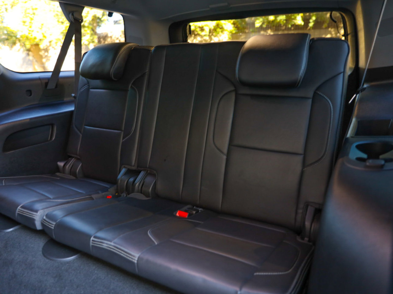 Used 2016 GMC Yukon XL Denali w/ Open Road Package image 10