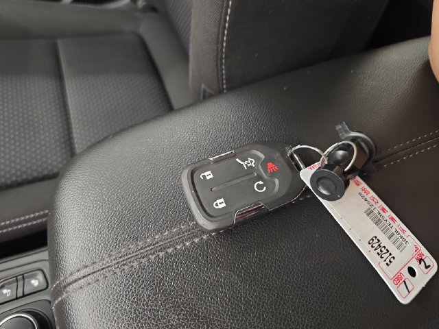 Used 2022 GMC Terrain SLE w/ Driver Convenience Package AWD/4WD image 28