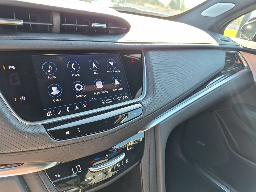 Certified 2024 Cadillac XT5 Premium Luxury w/ LPO, Floor Liner Package AWD/4WD image 19