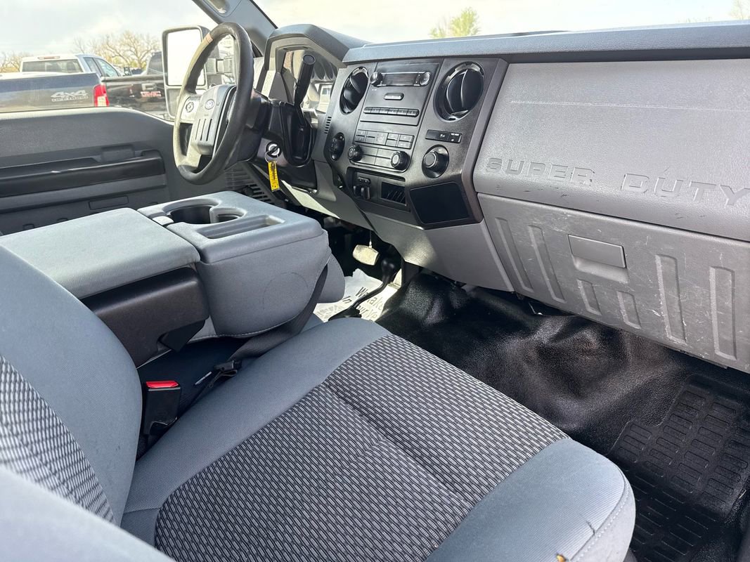 Used 2012 Ford F250 XL w/ Snow Plow Prep Pkg AWD/4WD image 16